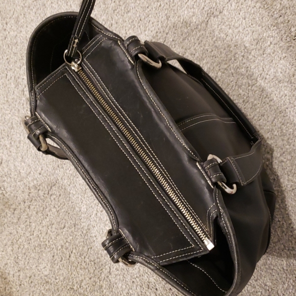 Coach leather shoulder bag - Picture 4 of 8